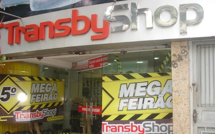 Empresa Transbyshop contrata Vendedor(a)